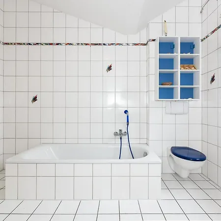 Admiral Wilhelm Von Teg Эзенс